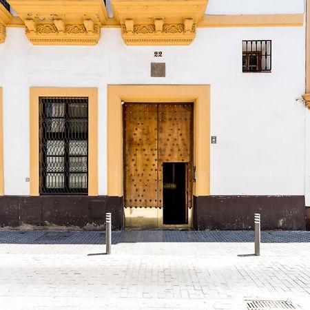 Apartamentos Rg, San Vicente 22 塞维利亚 外观 照片
